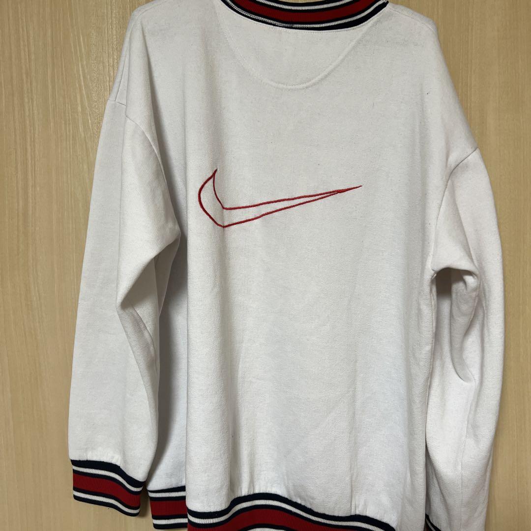 NIKE 古着 スウェット 刺繍 画像2