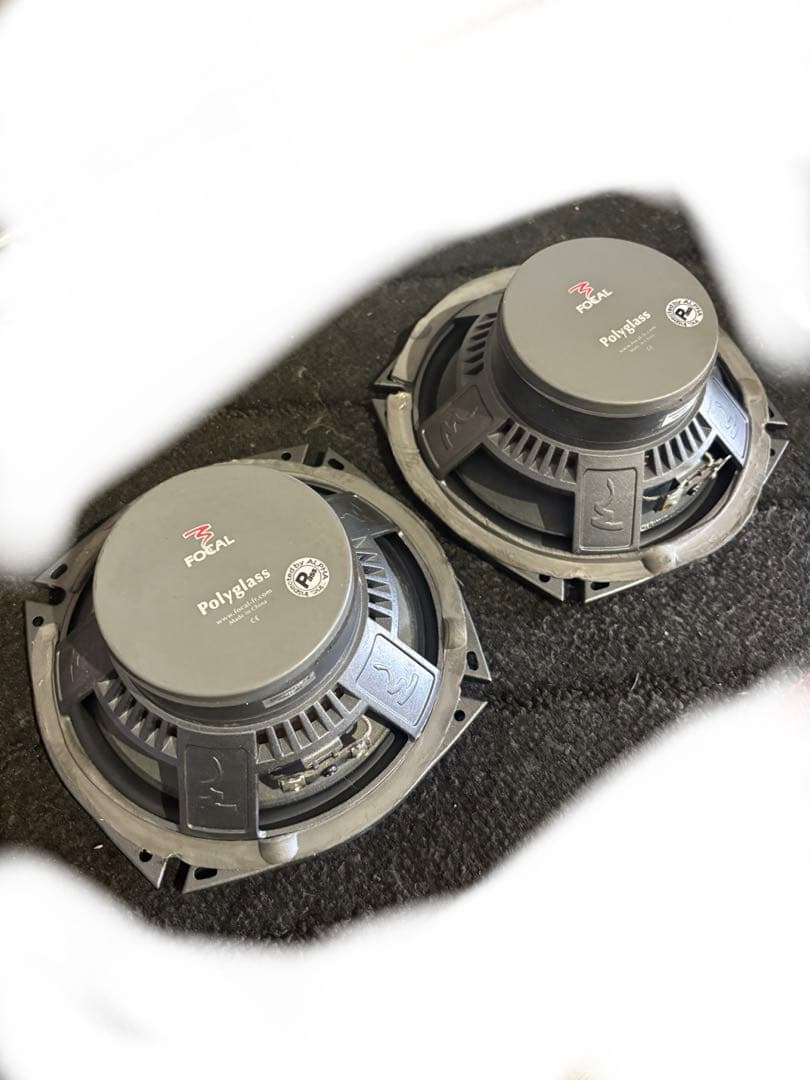 polyglassFOCAL