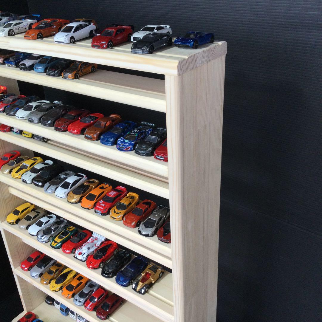 トミカ収納棚　11段　168台収納　木製　(新品) 手作り トミカ収納棚11段 168台収納 木製 (新品)
