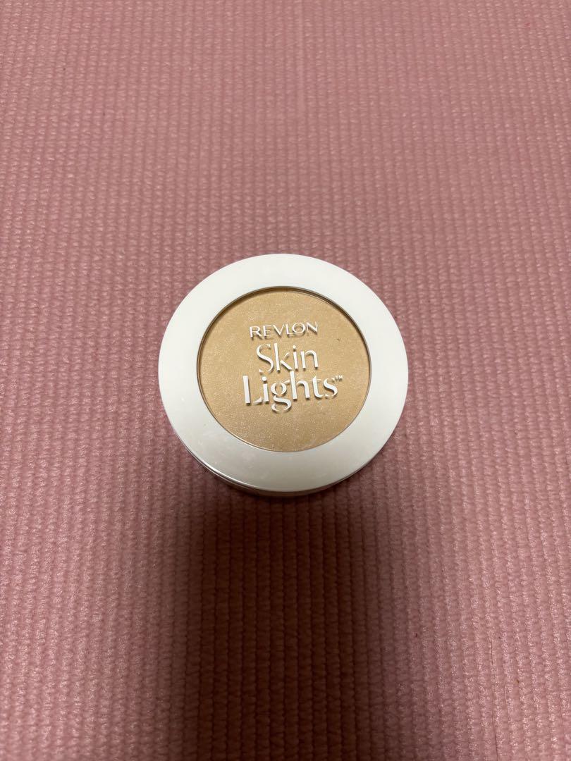 Revlon Skin Lights プレストパウダー 101