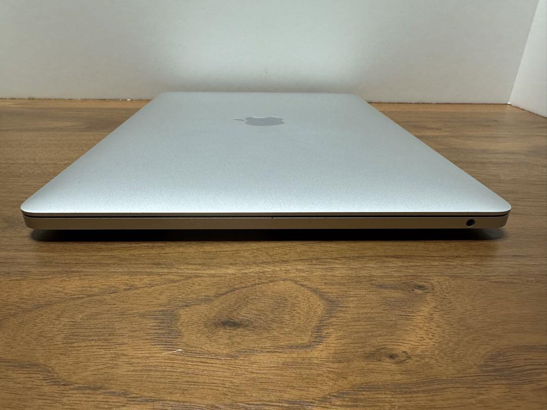 美品❗️MacBook Pro 2020 M1チップ　シルバー