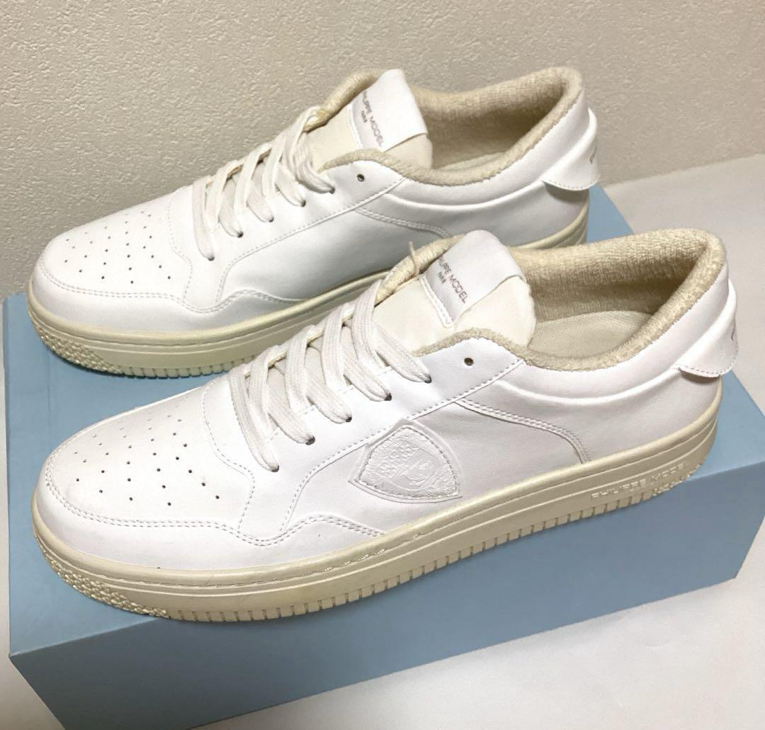 【新品】PHILIPPE MODEL/フィリップモデル　LYON LOW MAN
