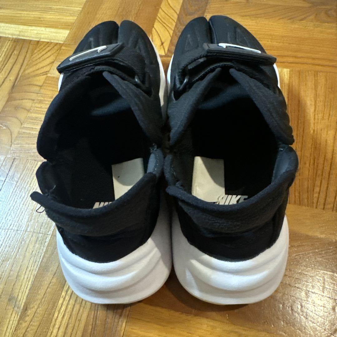 NIKE アクアリフト ブラック 24cm