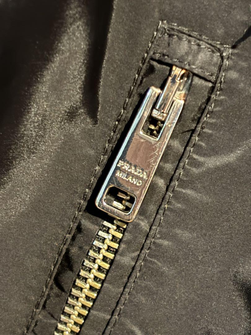 正規品 良品 プラダ ナイロンパーカー ジャケット 黒 サイズ54 X