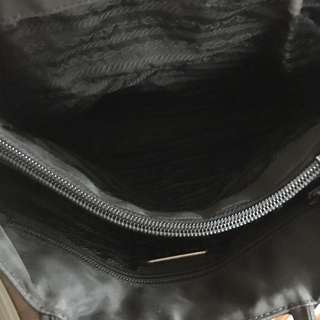 PRADA☆プラダ ナイロントート 黒バッグ{美品} - メルカリ PRADA☆プラダ ナイロントート 黒バッグ{美品} - メルカリ