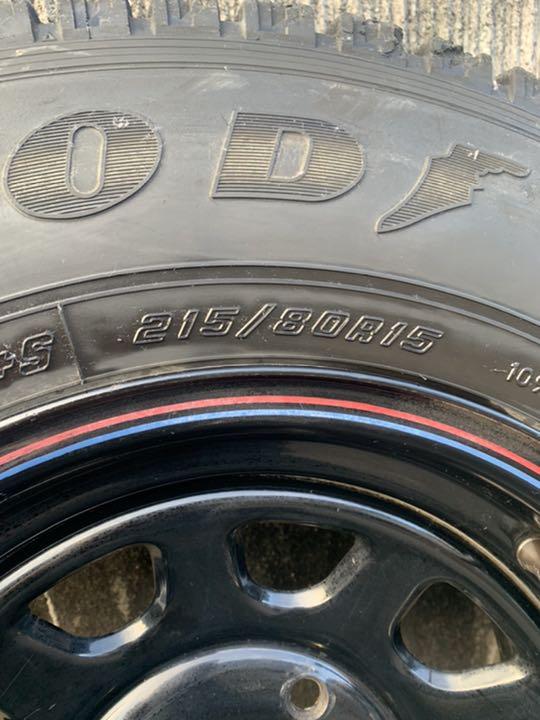 ・オートバ⊿ ジムニー スタッドレス GOODYEAR グッドイヤー zqR2j-m88770077484 ホイール デイトナ のサイズ