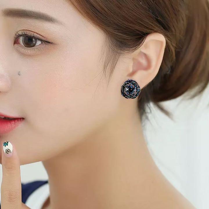 人気SALEHOT R136 スタッドピアス サファイア CZダイヤモンド 薔薇 バラ おしゃれ NnU13-m88780224625 人気本物保証