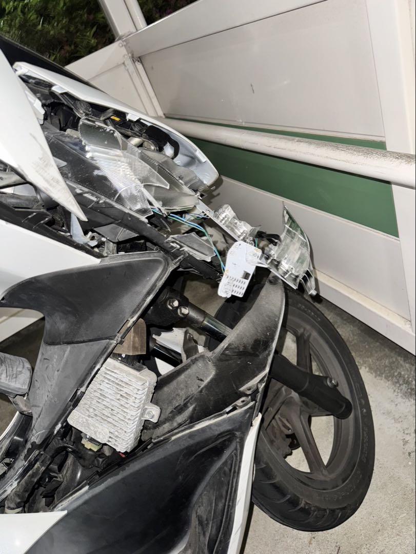 ホン ダ　JF56 pcx125 事故車　エンジン実動