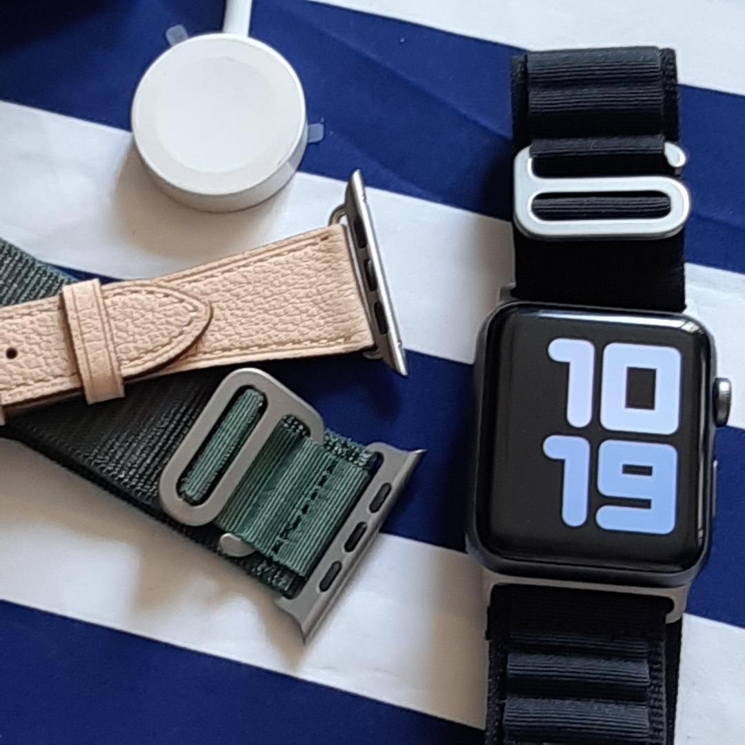 3種ベルト Apple Watch □シリーズ3 42mm アップルウォッチ