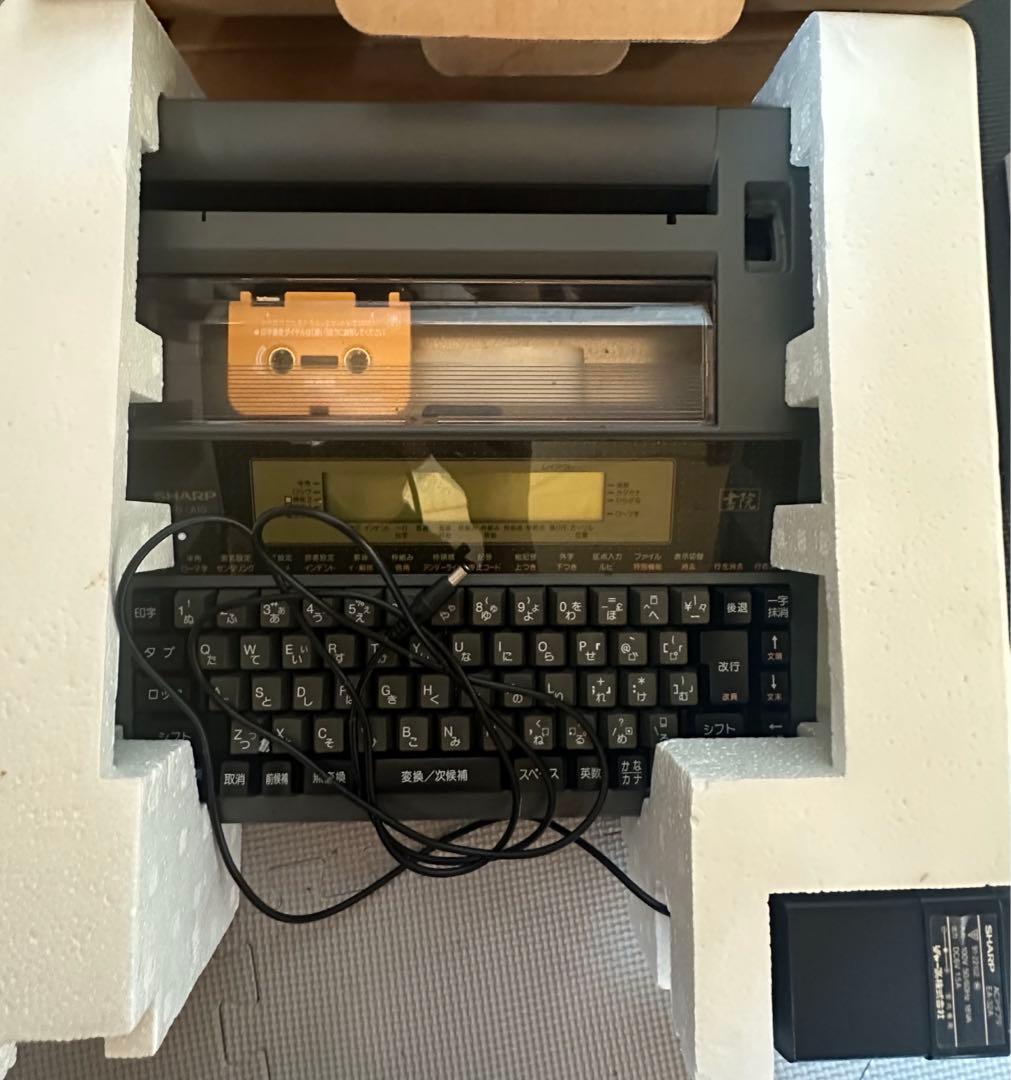 SHARPWD-A10 (JIS配列準処キ一术一ド)日本語フ一ドプロゼッサ 書院