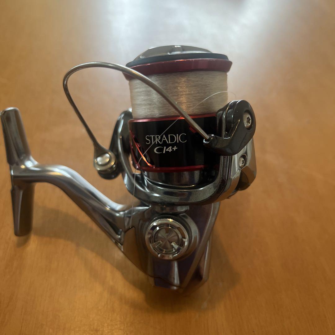 リール SHIMANO STRADIC CI4+ 2500s