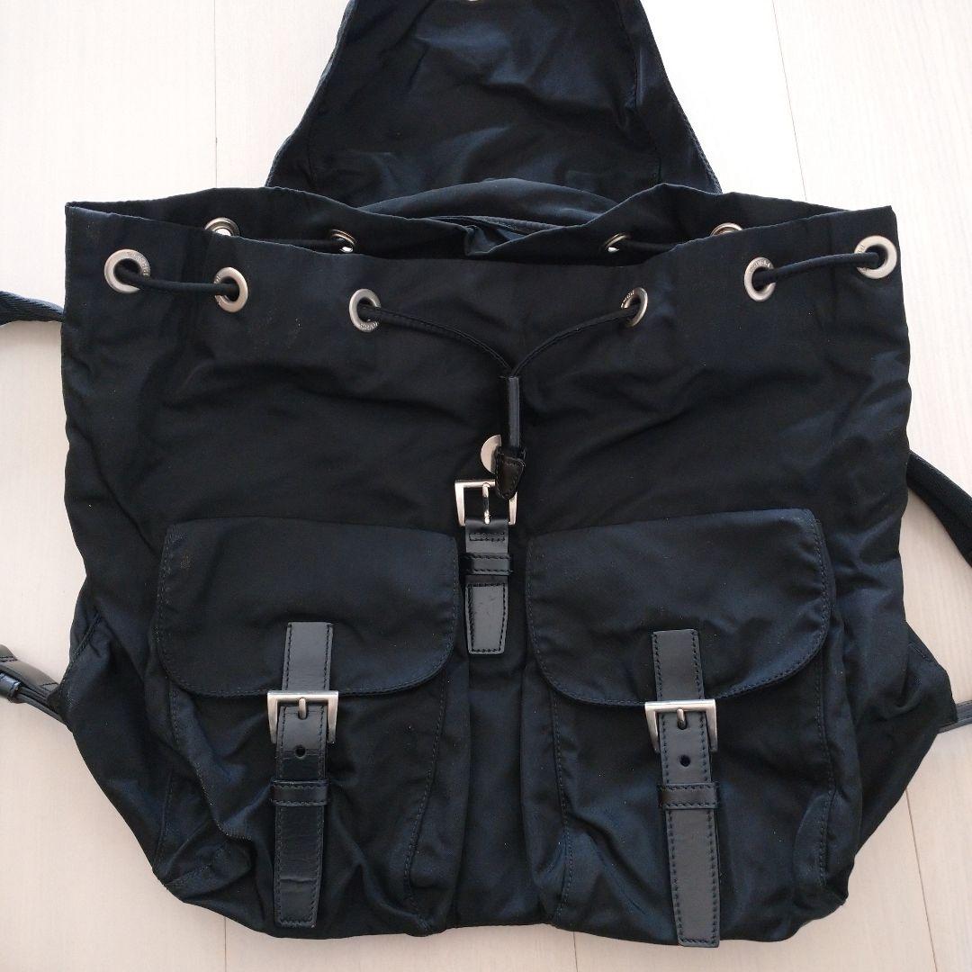 美品  PRADA ナイロンリュック 黒 バッグ