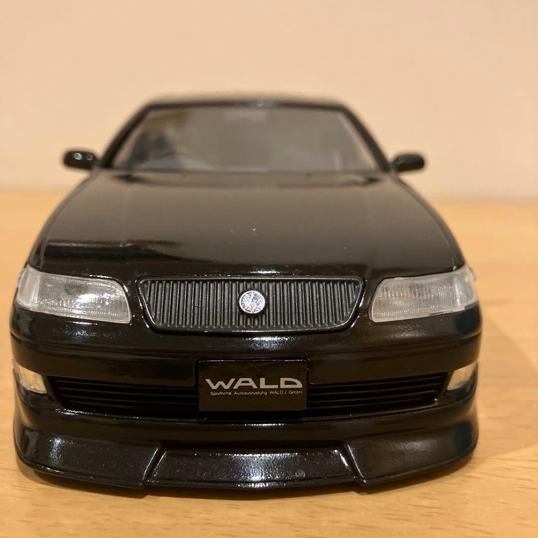 アオシマ 1/24 WALDアリスト完成品 - メルカリ