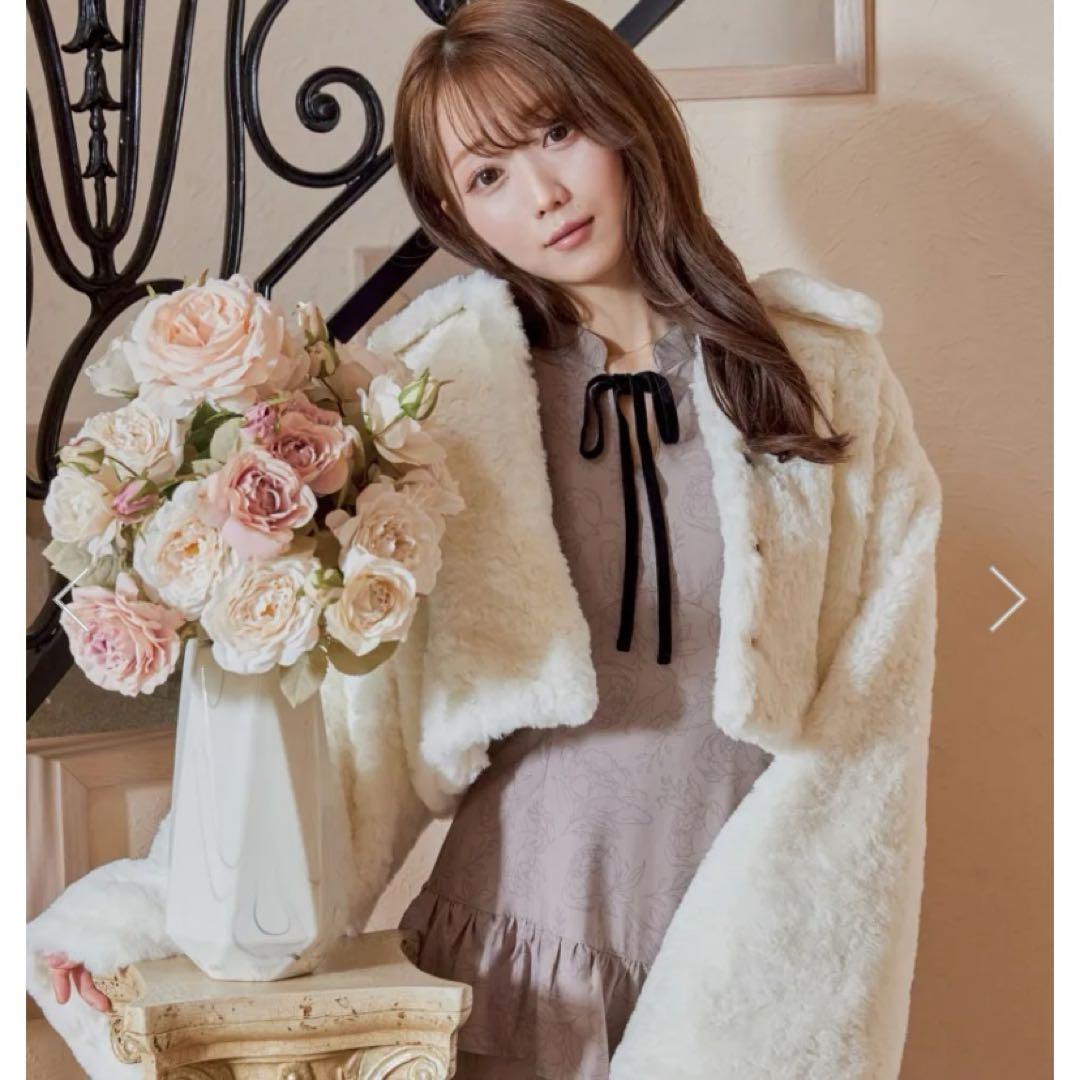 RoséMuse poodle fur fluffy short coat RoséMuse poodle fur fluffy short coat