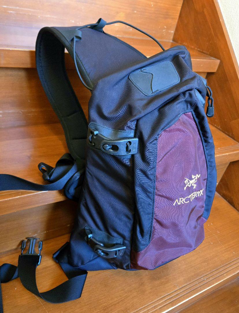 ☆茶さん専用☆【美品】【希少】アークテリクス QUIVER バッグ