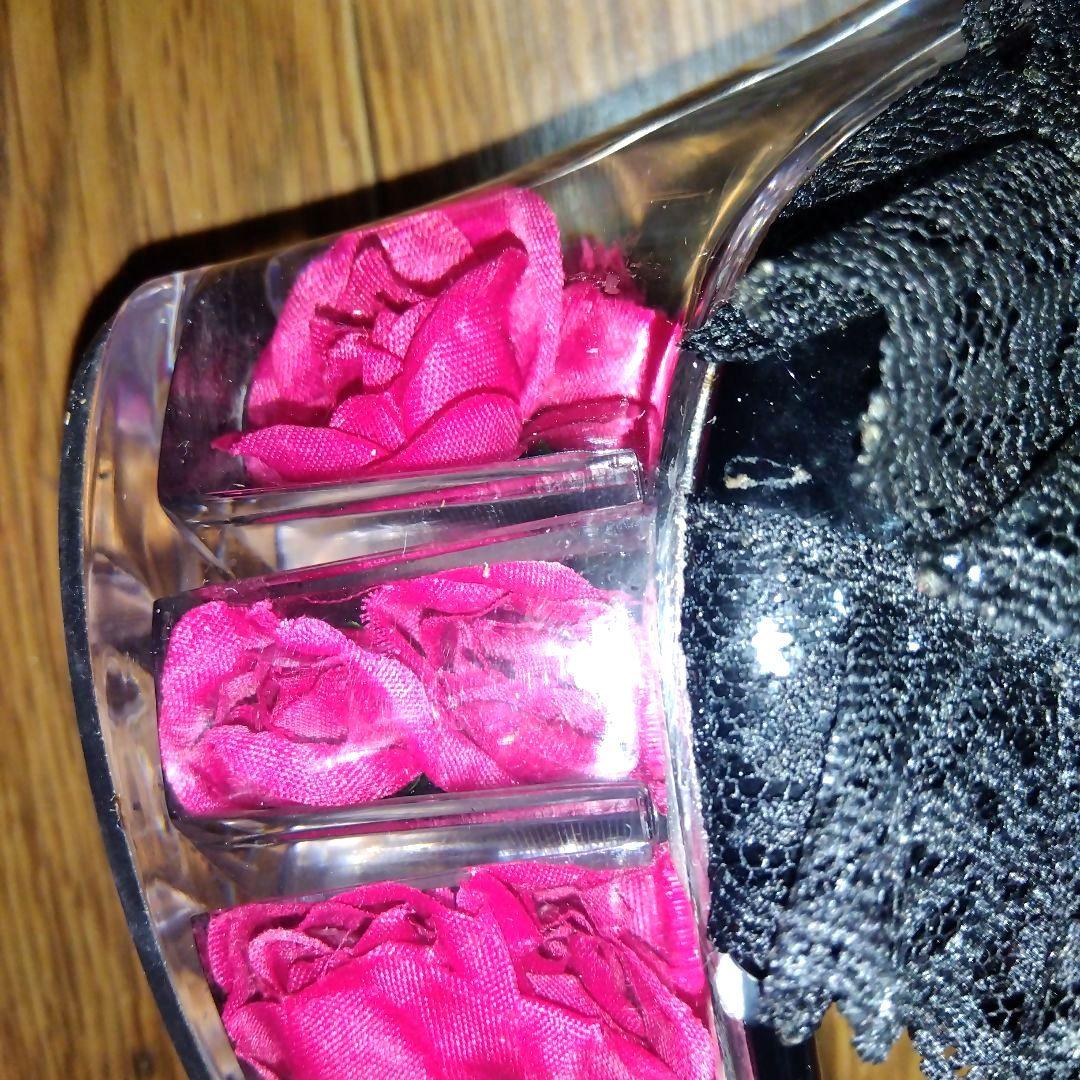 未使用♥薔薇入りピンヒール♥黒✕ビビットピンク♥ 靴