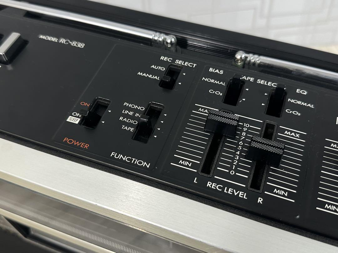 RC-838 AM|FM