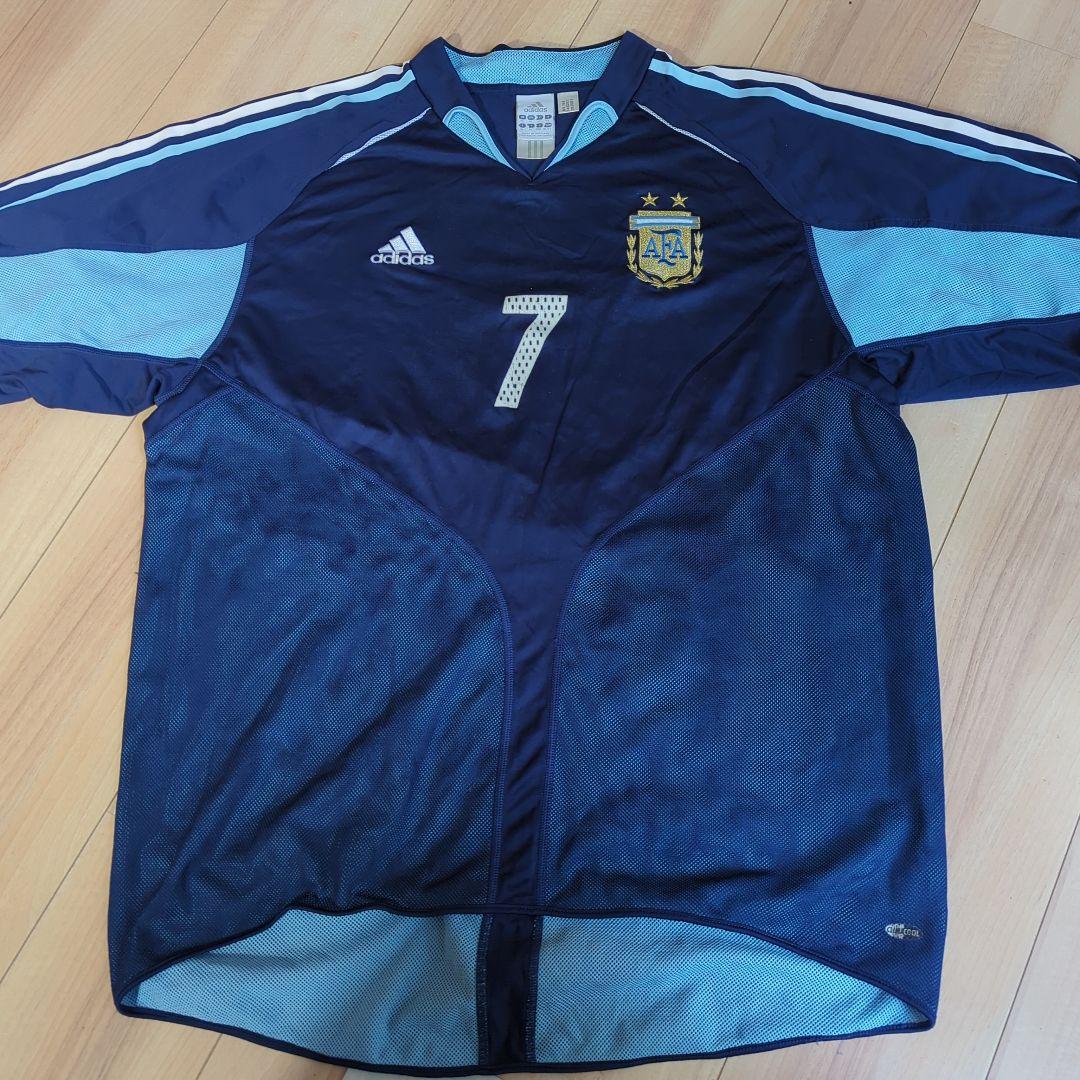 【超目玉枠】 アウェイユニフォーム アルゼンチン代表 2005年 XL メルカリ - ウェア