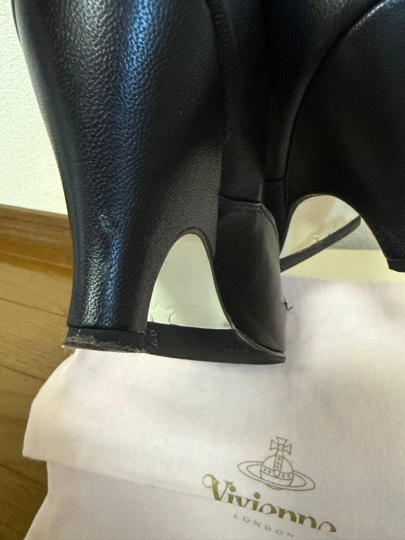 ★ヴィヴィアンウエストウッド T-BARシューズ 黒★UK6 猫足 ★ヴィヴィアンウエストウッド T-BARシューズ 黒★UK6 猫足