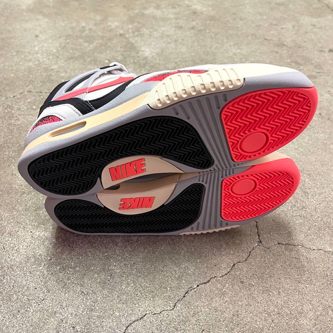 Nike Air Tech Challenge 2 Nike Air Tech Challenge 2