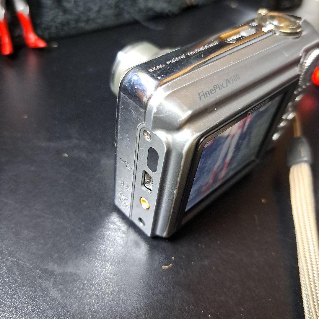 FUJIFILM デジタルカメラ 9.0メガピクセル FUJIFILM デジタルカメラ 9.0メガピクセル