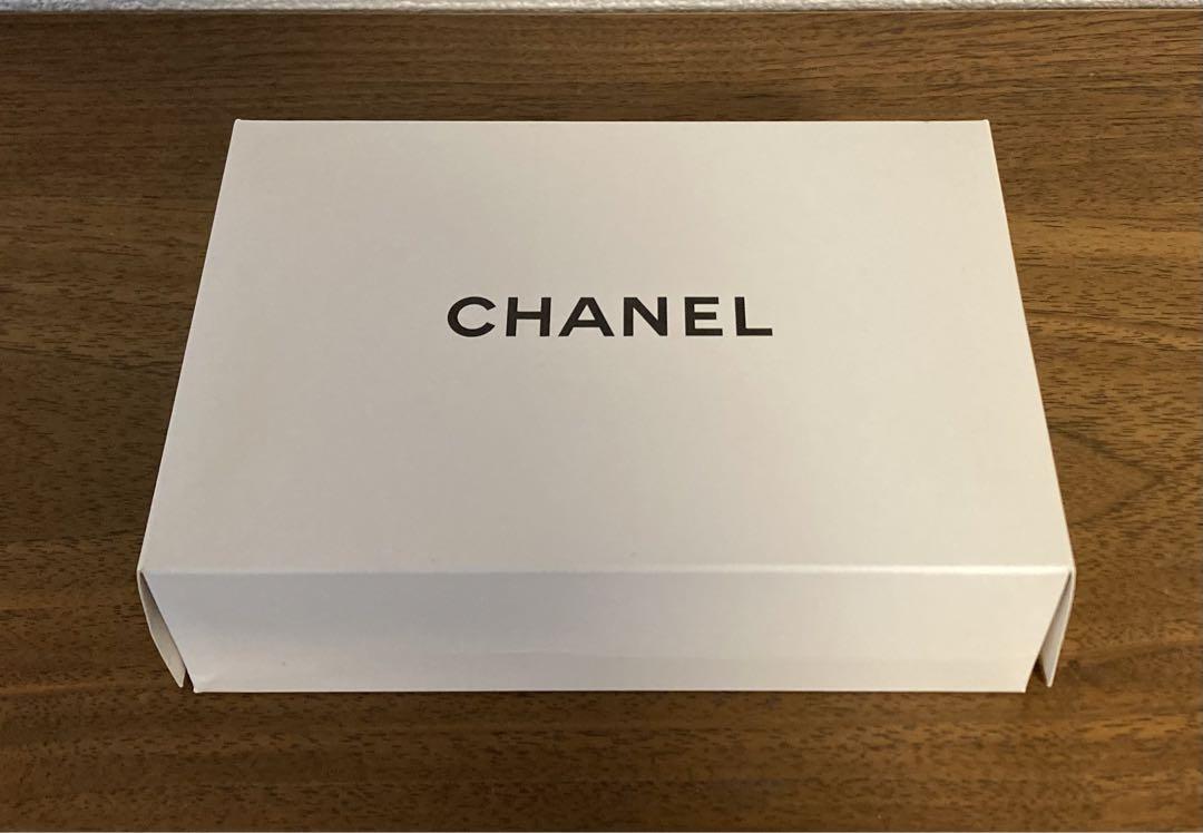 CHANEL シャネル ノベルティ 鏡付き小物入れ