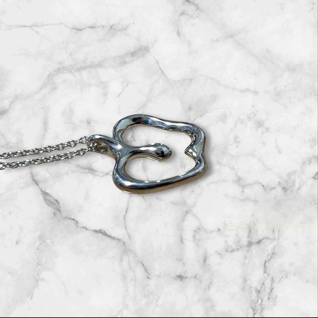 Tiffany アップルモチーフネックレス