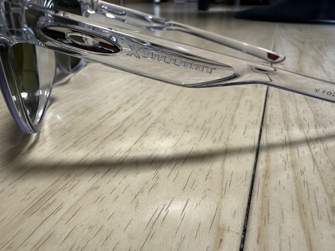 OAKLEY オークリー 偏光サングラス　TRILLBE X