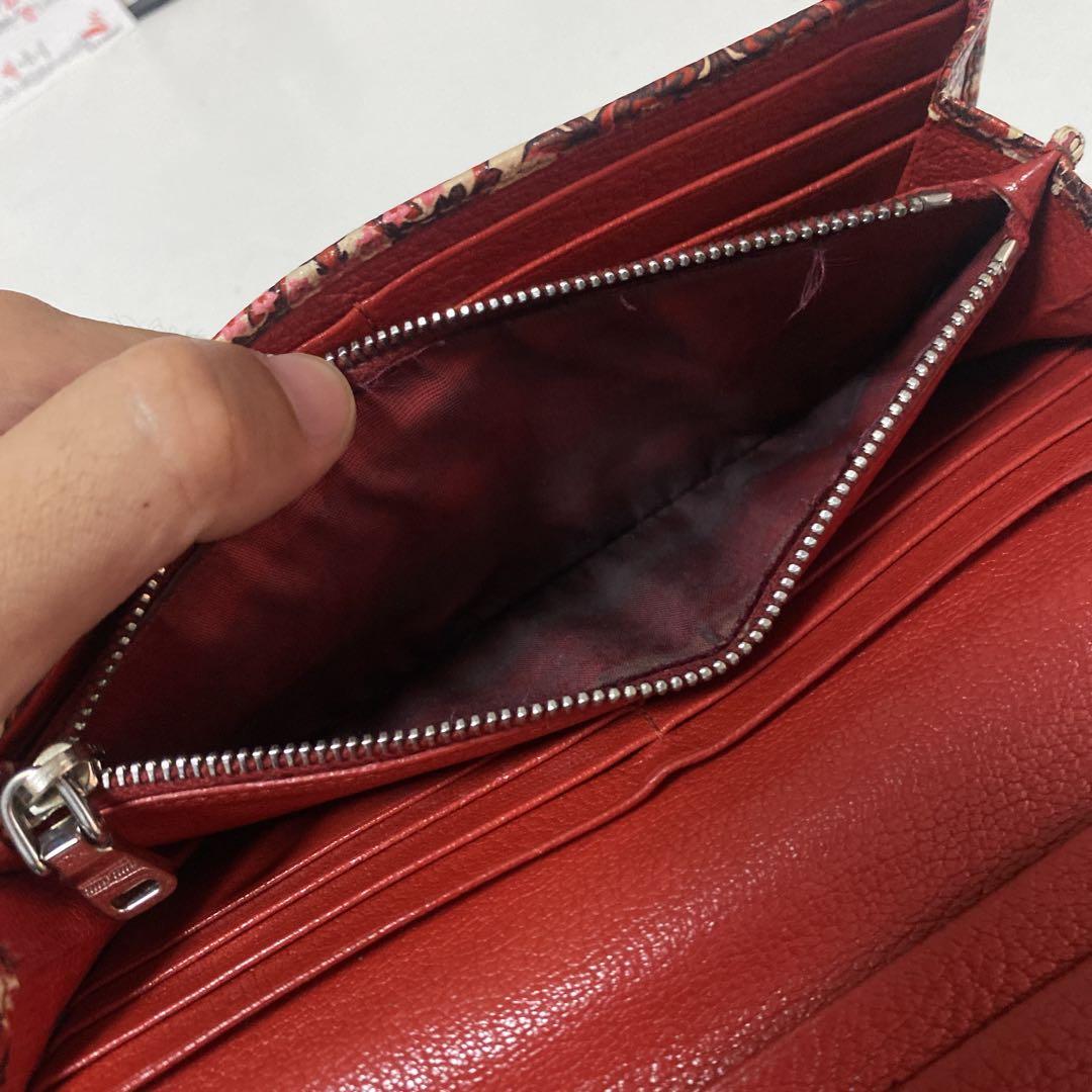 miumiu ミュウミュウ　長財布　５ＭＨ１０９