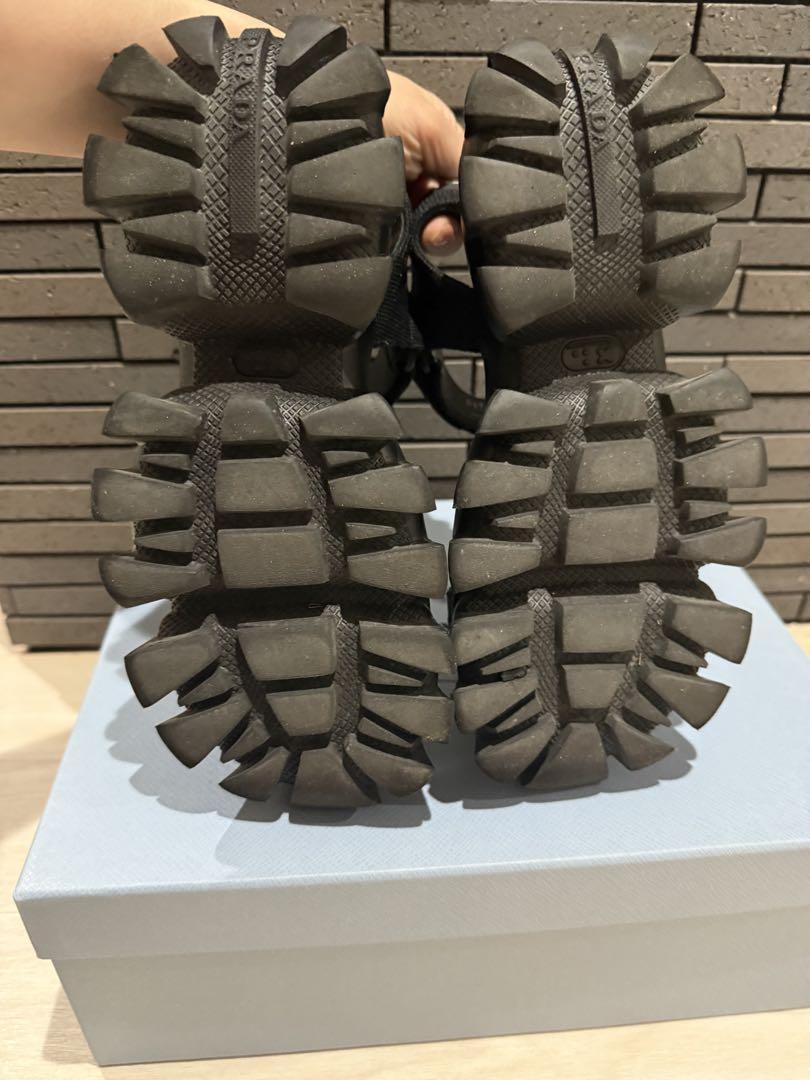【クラシック】PRADA クラウドバストサンダーサンダル ブラック PRADA クラウドバストサンダー サンダル