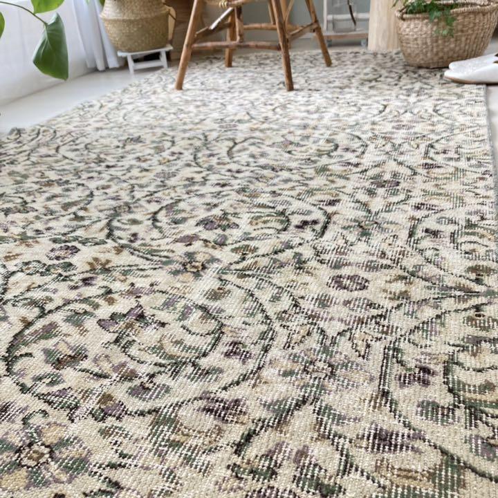大人シック ミルキー グリーン 草花パターンサークル トルコヴィンテージラグ - メルカリ 大人シック ミルキー グリーン 草花パターンサークル トルコヴィンテージラグ - メルカリ
