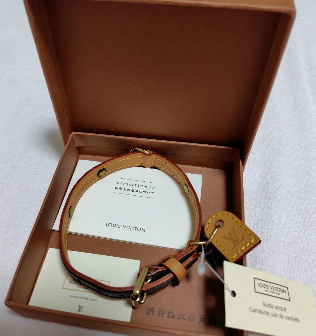 LOUIS VUITTON 首輪 モノグラム