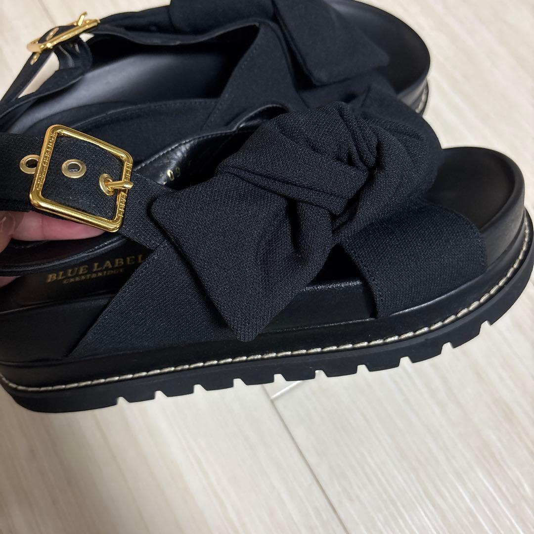 値下げ❗️ブルーレーベルクレストブリッジ　リボンサンダル