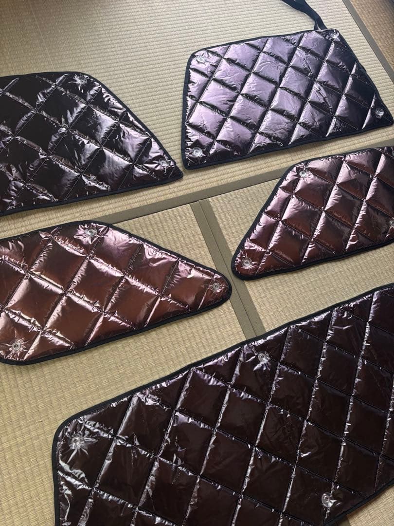 マルチシェードハイラックスサーフ 210系 年式 H14.11 H21.08目立った傷や汚れなし BRIGHTFACE_UK