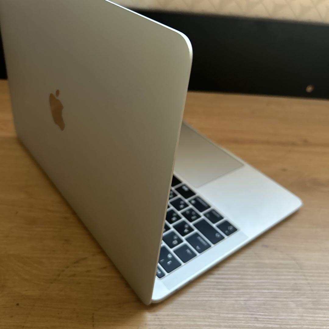 【美品】MacBook Pro 2017 256GB 16GB A1708 現役