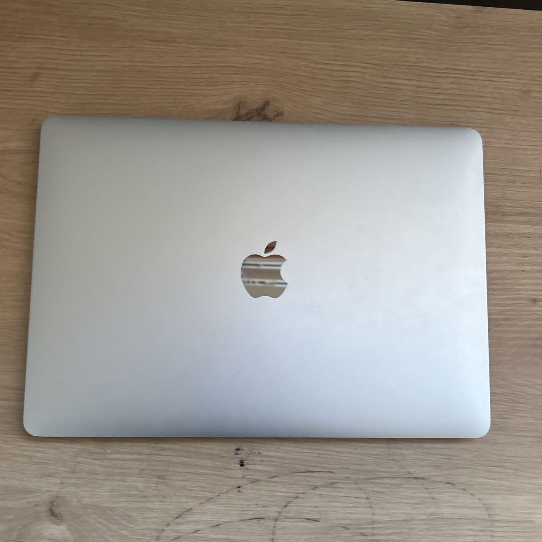 【美品】MacBook Pro 2017 256GB 16GB A1708 現役