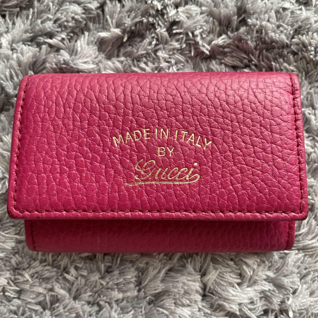 GUCCI キーケース レザー シボ革 6連キーケース GUCCI キーケース レザー シボ革 6連キーケース - メルカリ