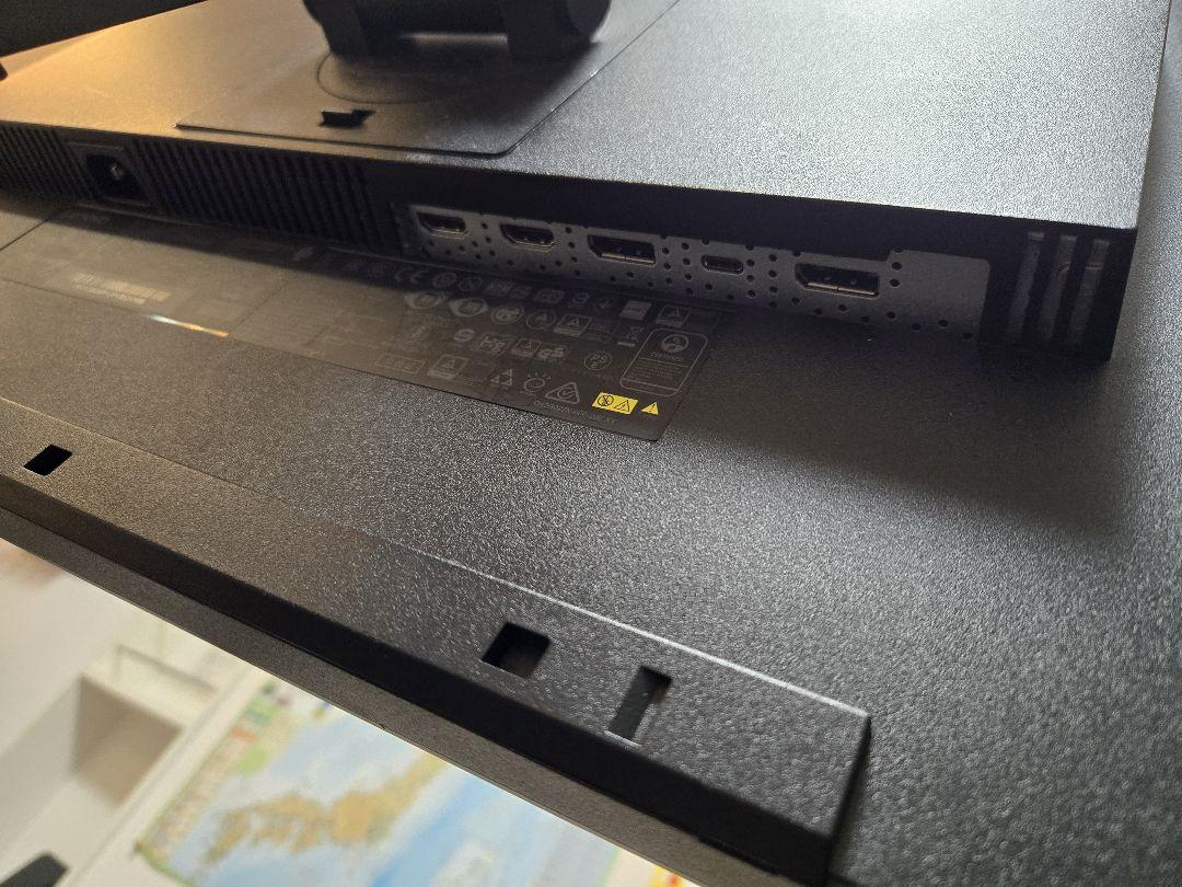 Lenovo ThinkVision P27h-10 27インチ 液晶モニター