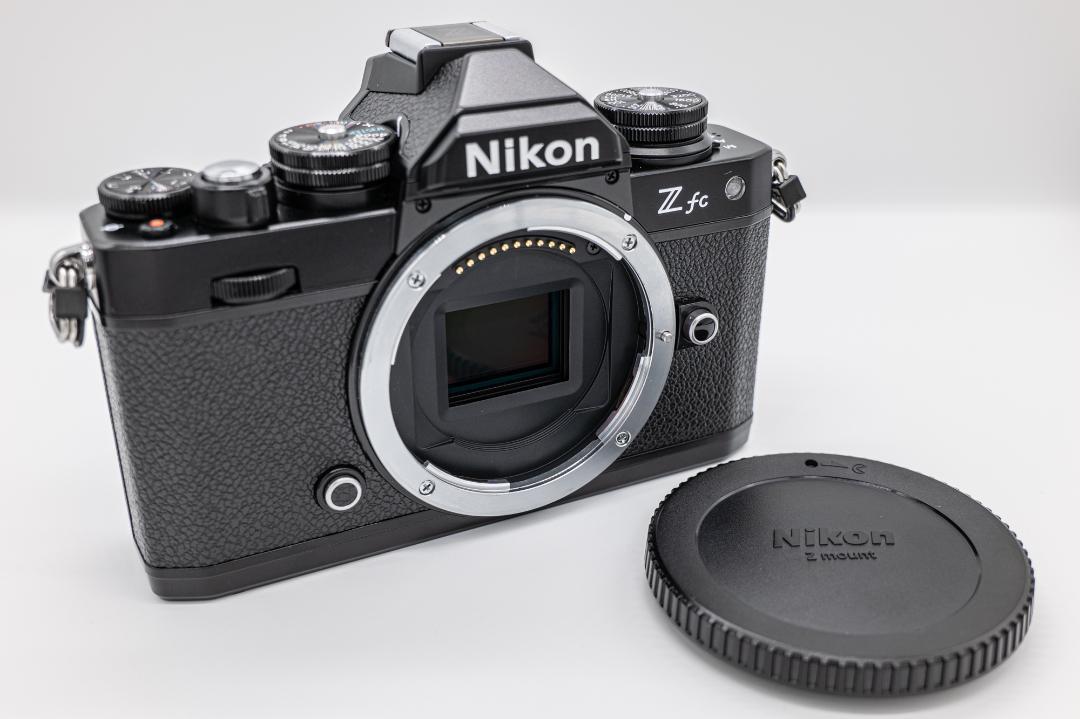 ニコン Nikon Zfc ブラック (バッテリー2コ) ニコン Nikon Zfc ブラック (バッテリー2コ)