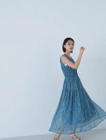 NATURAL BEAUTY BASIC フラワー シャーリング ワンピース