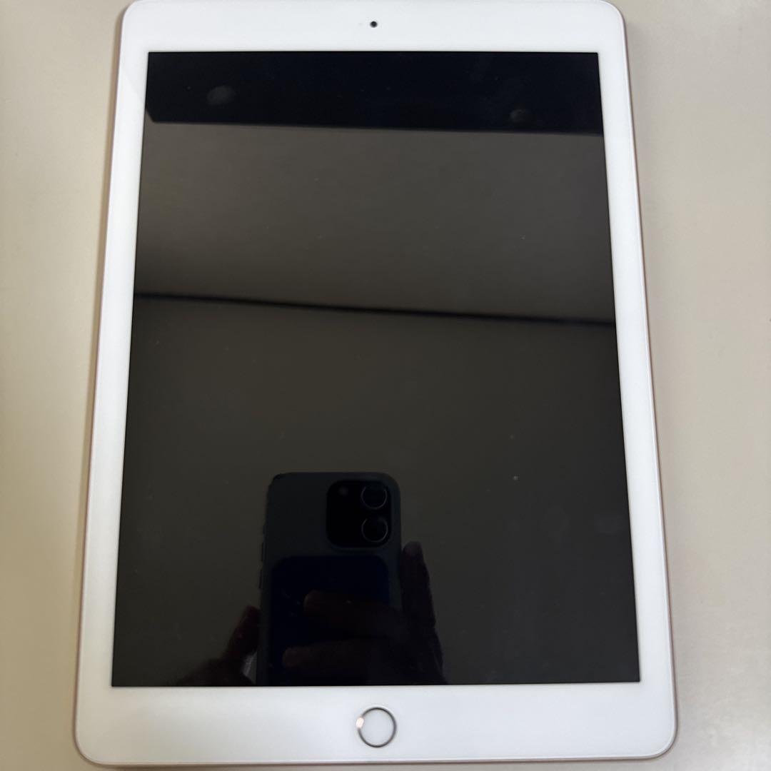 iPad 第6世代 32GB