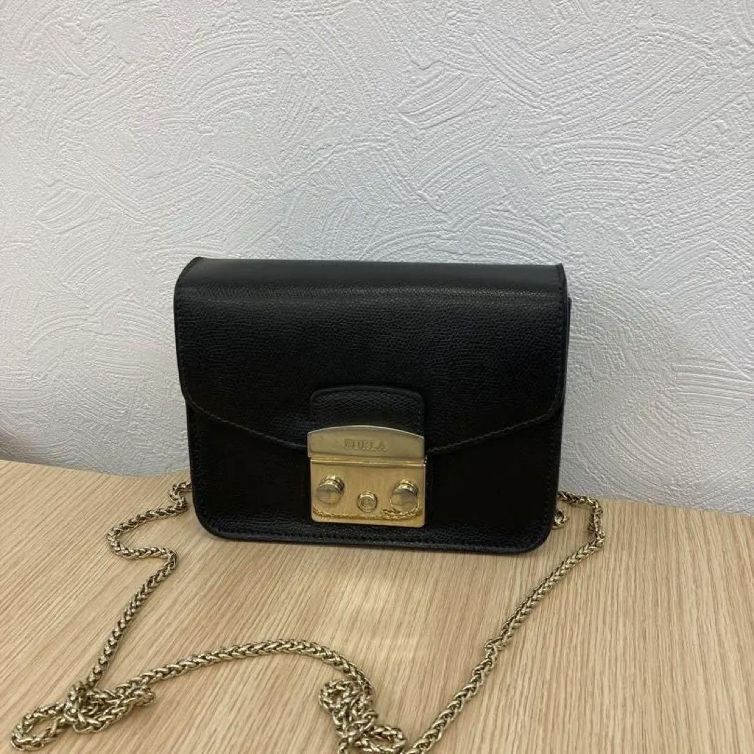 【美品】フルラ メトロポリス ショルダーバッグ