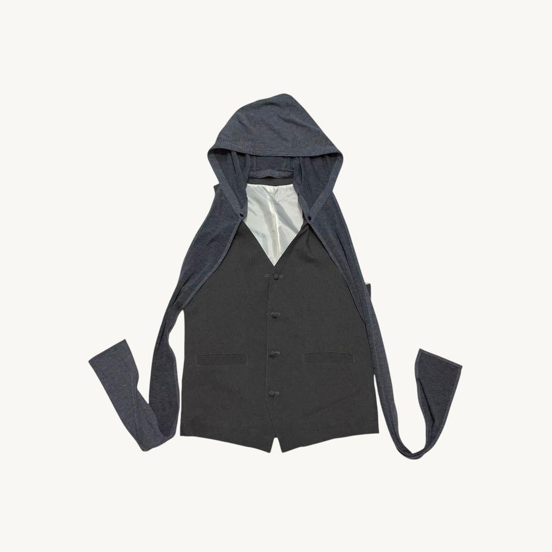 Docking hoodie & stall vest