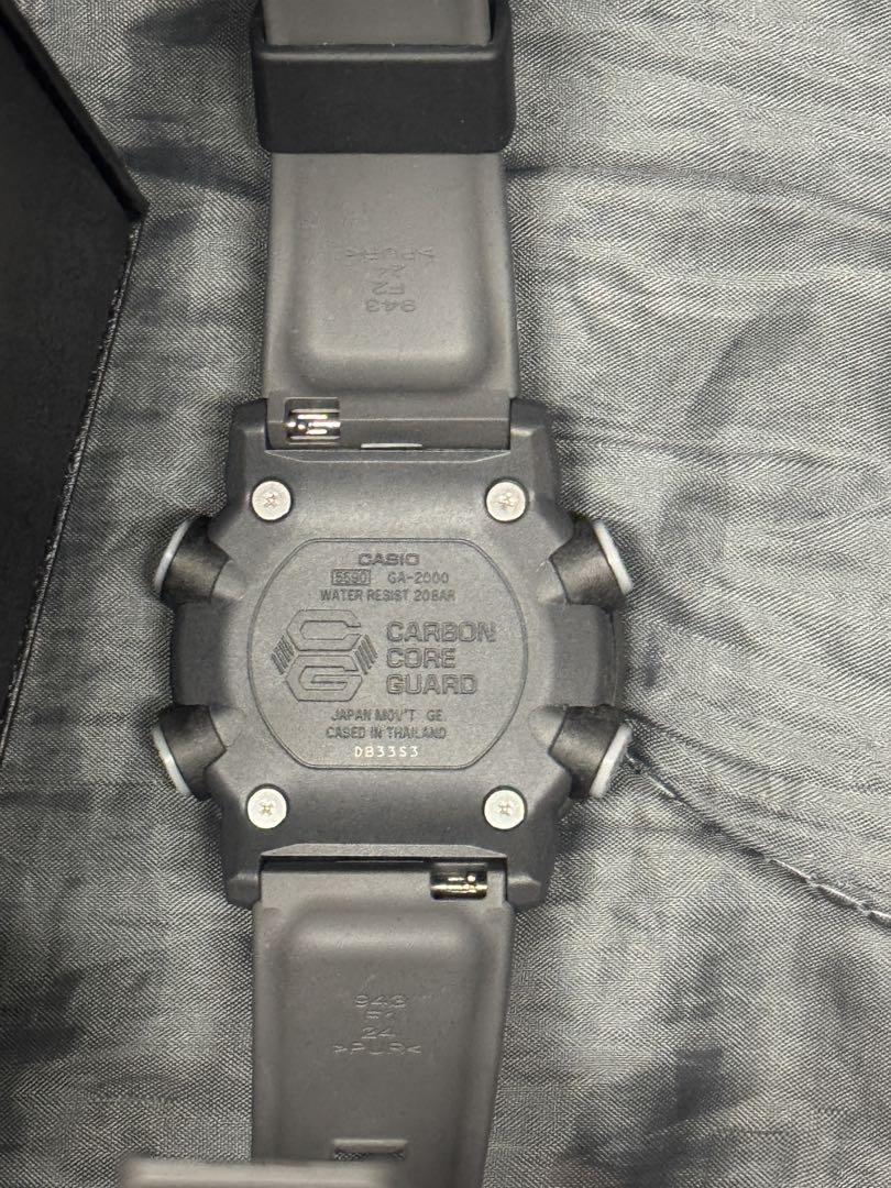 G-SHOCK GA-2000 カーボンコアガード グレー