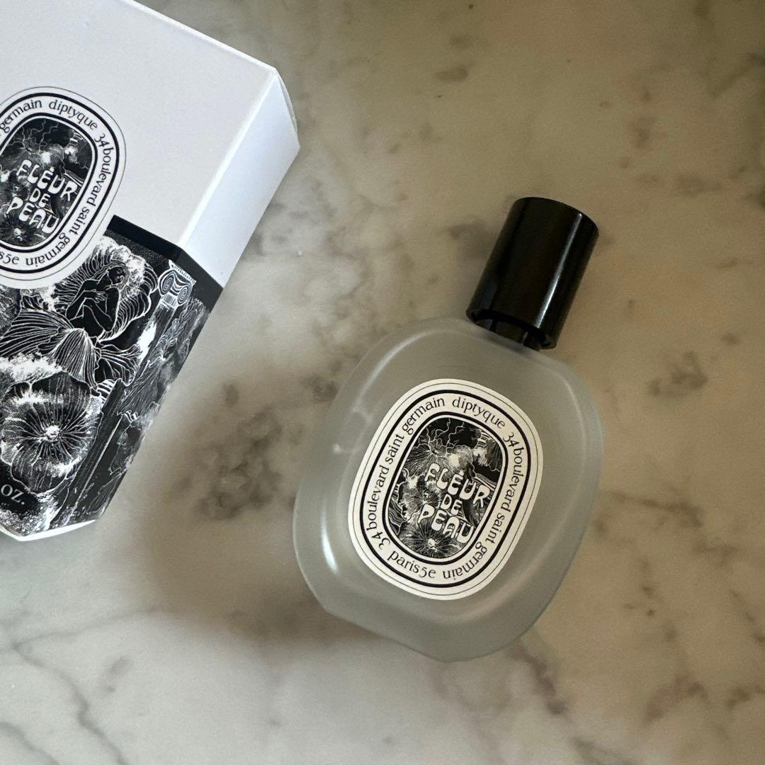 diptyque ヘアフレグランス フルールドゥ ポー30ml - メルカリ diptyque ヘアフレグランス フルールドゥ ポー30ml - メルカリ