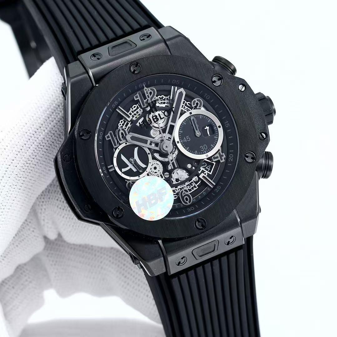 大人氣 HUBLOT 自動巻 ウブロ44mm時計Lk目立った傷や汚れなし