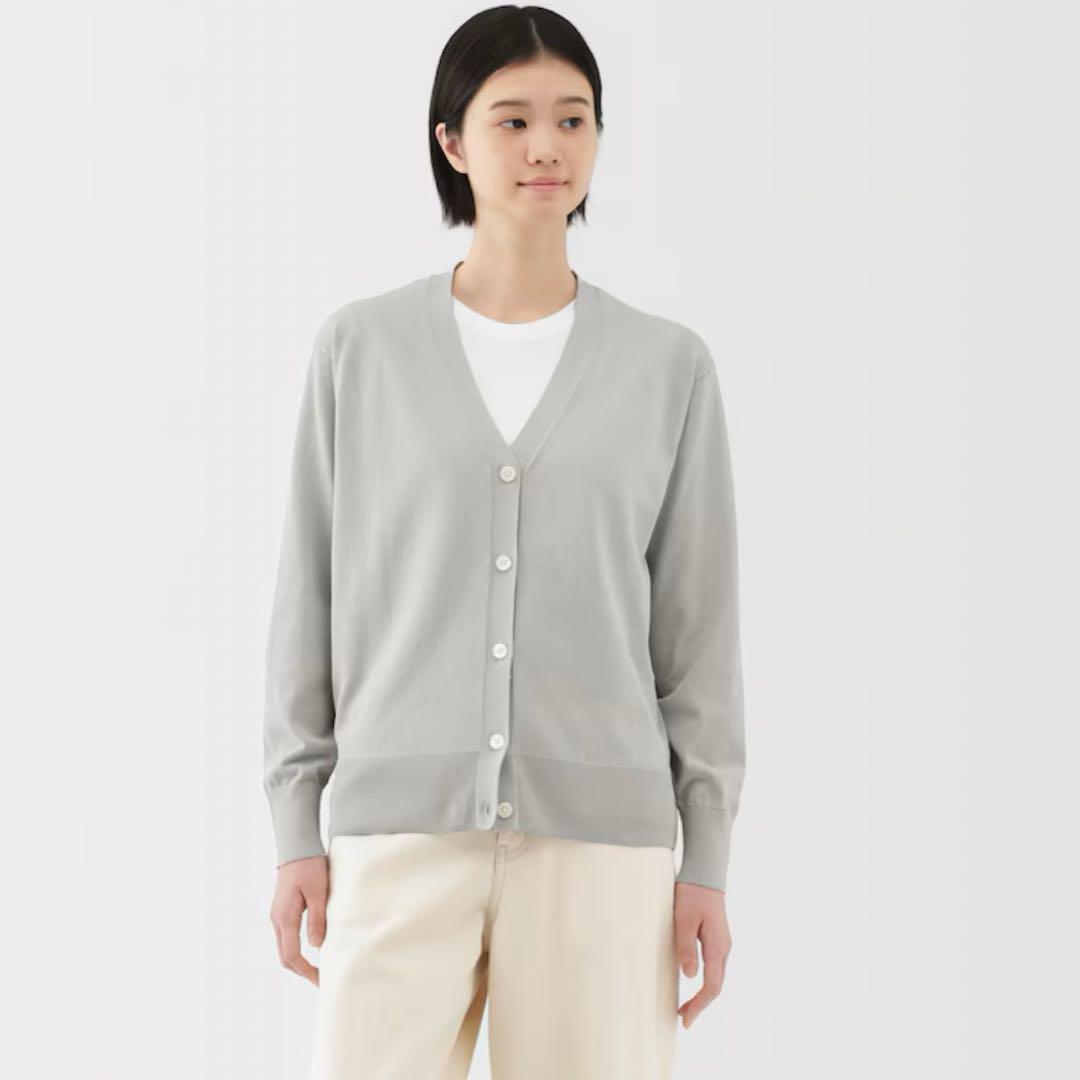 ライトグレー 長袖 カーディガン フリーサイズ UNIQLO ユニクロ ライト Vネック カーディガン 長袖 S 洗える