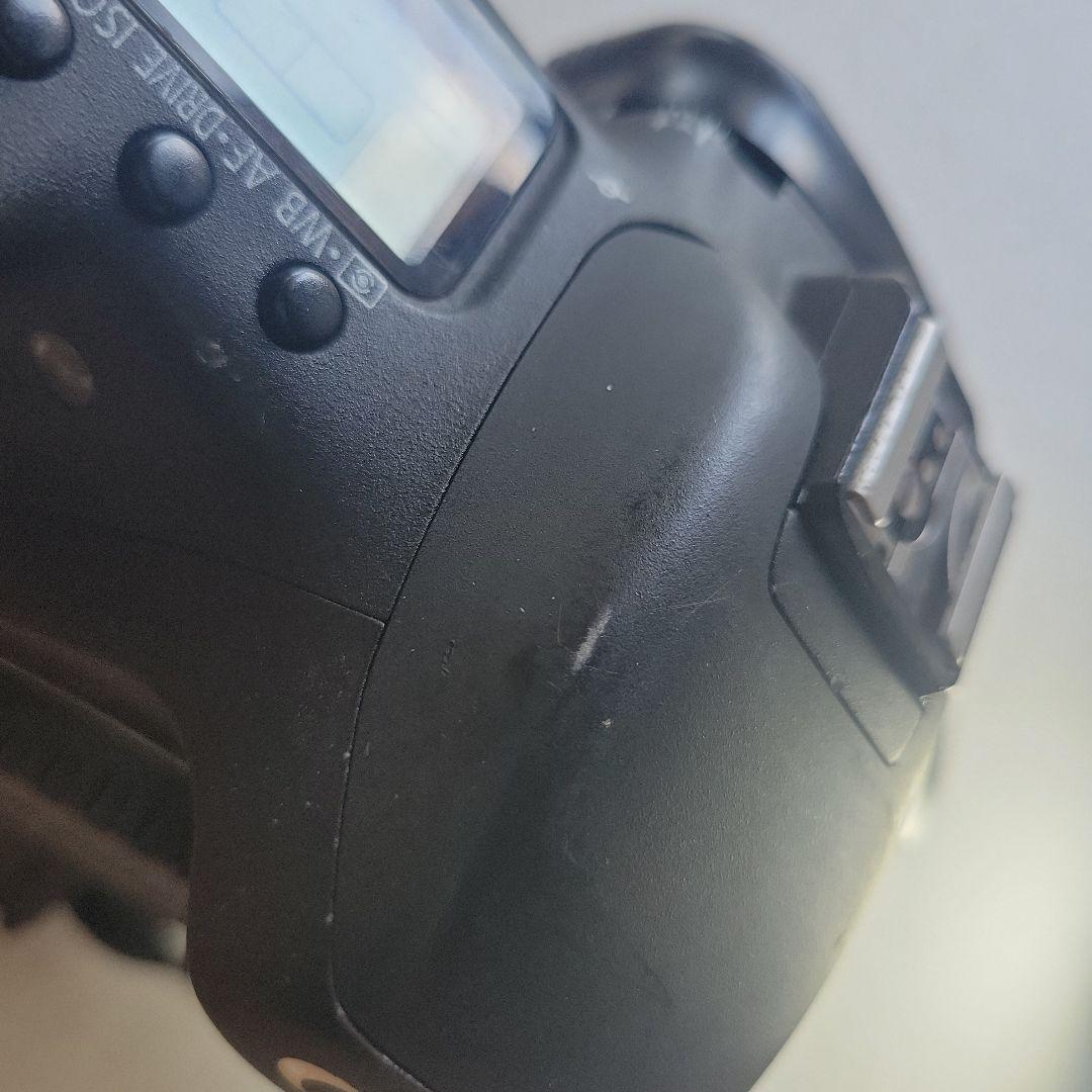 Canon EOS 7D 【ボディーのみ】& 付属品