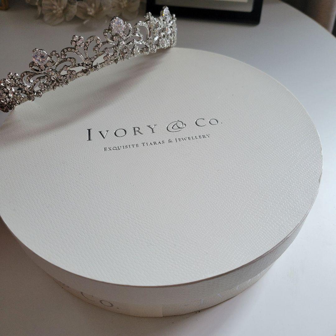 ゆう様【ivory&Co.】ティアラ エリザベス Elizabeth