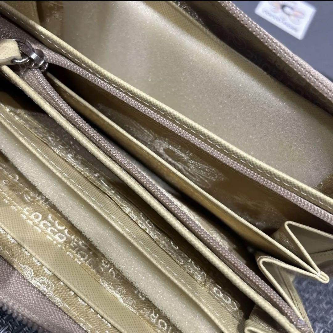 新品未使用　コッコフィオーレ　グリッターウォレット長財布